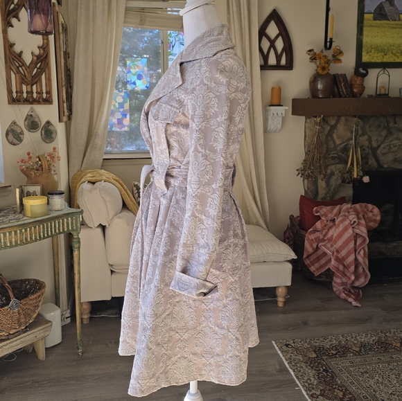 STUNNING Vintage Lace Trench Coat Romantic Goth - Picture 3 of 11